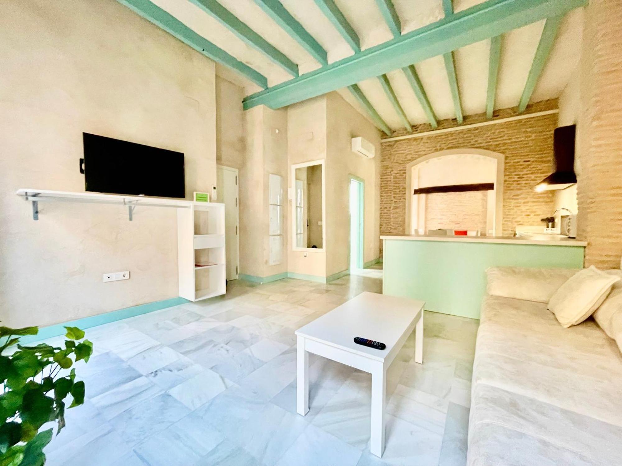 סביליה Click Triana Apartment מראה חיצוני תמונה
